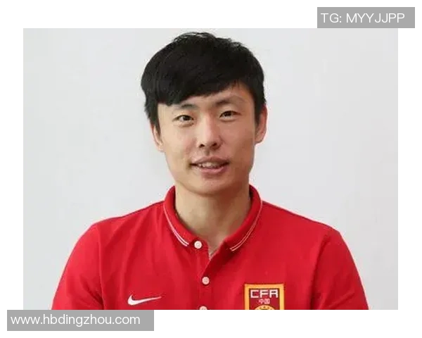 郑龙：从足球场上的拼搏到人生舞台的蜕变之路