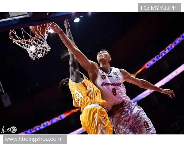 易建联本场狂砍45分带领广东宏远大胜山西男篮，霸气证明CBA最具统治力球员