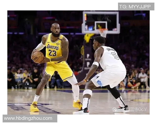 森林狼与快船激战正酣球迷期待精彩对决与精彩表现