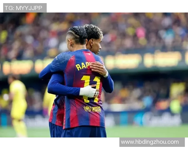 巴塞罗那与比利亚雷亚尔精彩对决回放全程回顾与分析 巴塞罗那与比利亚雷亚尔精彩对决回放全程回顾与分析